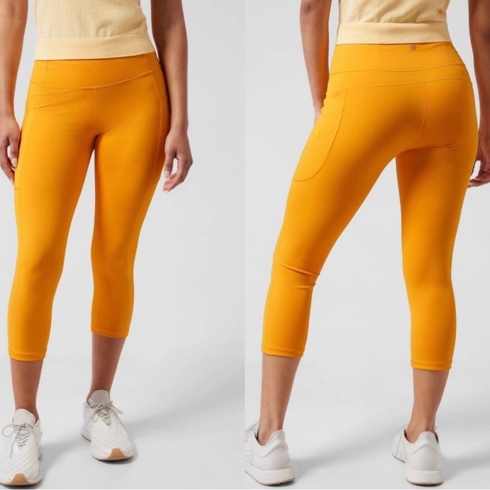 NWOT Athleta Workout Ultimate Stash II Capri Radiant Sunrise Yellow Size…
